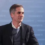 Κώστας Μπακογιάννης: Οι περιοδείες στις γειτονιές, το μυστικό τετράδιο και ο εκλογικός γρίφος