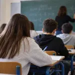 Έλληνες μαθητές: Τι επηρεάζει τις επιδόσεις τους – Οι μεγάλες ανισότητες στα σχολεία