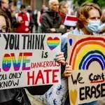 Η Ουγγαρία καταργεί διακρίσεις του Όρμπαν κατά των ομοφυλοφίλων