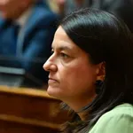 Κεραμέως στον Alpha 98,9: Κατώτατος μισθός πάνω από 950 ευρώ – Επιδότηση 90% για τηλεργασία, αλλαγές στις γονικές άδειες και φρένο στις απολύσεις μέσω AI