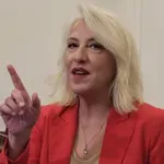 «Καρφιά» Δούρου για Νέα Αριστερά – «Ντροπιαστικό να λες: Αφού εγώ δεν τα κατάφερα, φεύγω και δημιουργώ άλλο κόμμα»