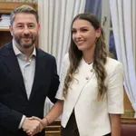 Ο Νίκος Ανδρουλάκης υποδέχτηκε τη Μυρτώ Κοροβέση στο ΠΑΣΟΚ
