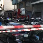 Έκρηξη στον Κολωνό: Τέσσερις τραυματίες, ανάμεσά τους δύο αστυνομικοί – Στο σημείο η Αντιτρομοκρατική