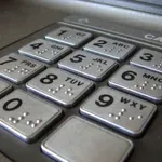 Τριπλή πληρωμή για συνταξιούχους μέσα σε έναν μήνα – Οι ημερομηνίες καταβολής των χρημάτων (Βίντεο)
