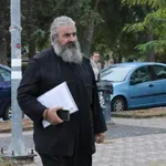 Τέμπη: «Παράξενα εγκαύματα και μυρωδιά χημικών στο σώμα του γιου μου» – Συγκλονίζει ο πατέρας του Κυπριανού