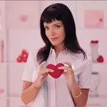 Λίλι Άλεν: Δημιούργησε τη δική της σειρά με sex toys – «Πάντα έδινα προτεραιότητα στην απόλαυση του συντρόφου μου και όχι στη δική μου»