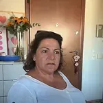 Η Δανάη Μπάρκα πειράζει τη Βίκυ Σταυροπούλου για τον νέο ρόλο της ως γιαγιάς