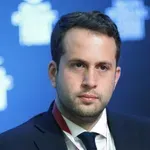 Όμηρος Τσάπαλος στον Alpha 98,9: «Δύσκολος χειμώνας, 8 έως 10 μήνες για επιστροφή σε σχετική ενεργειακή κανονικότητα» – Πετρέλαιο θέρμανσης: στόχος κοντά στο 1,60 ευρώ