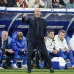 Ο Ζιντάν «ζωγράφισε» και στον πάγκο – Το μαγικό κοντρόλ του Ζιζού που έγινε viral στη Γαλλία (Βίντεο)