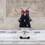 Μνημείο Αγνώστου Στρατιώτη: Αλλάζει όψη μετά από 94 χρόνια – Η ιστορία πίσω από τις αλλαγές (Βίντεο)