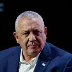 Άιζενκοτ κατά Τραμπ για τη στήριξη στον Νετανιάχου: «Μόνο οι Ισραηλινοί επιλέγουν τον ηγέτη τους» – Αντιπαράθεση πριν από τις κάλπες