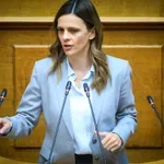 Νέα Αριστερά για Αχτσιόγλου: «Δεν έβρισκε χρήσιμη ούτε την Κοινοβουλευτική Ομάδα που συνίδρυσε»