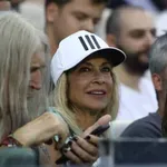 Άννα Βίσση: Τα τραγούδια που έγιναν επιτυχίες χωρίς την υπογραφή του Νίκου Καρβέλα