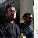 Στο νοσοκομείο ο Φίλιππος Καμπούρης: «Δεν υπάρχει απάτη ούτε οργάνωση», υποστηρίζει ο Λύτρας (Βίντεο)