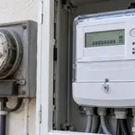 Λογαριασμοί ρεύματος: Τι αλλάζει με τους έξυπνους μετρητές – Πότε καταργούνται τα παλιά ρολόγια