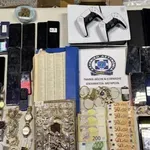Μέγαρα: Στη φυλακή τρία άτομα για το κύκλωμα που έκλεβε σπίτια και καταλύτες – «Άμα φάει πρόστιμο, να ξέρεις, εσύ θα φταις»