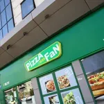 Pizza Fan: Τα εκατομμύρια της φοροδιαφυγής και οι εργαζόμενοι που «πληρώνουν» τον λογαριασμό – Στα 35 εκατ. ευρώ η ζημιά του Δημοσίου – Τα τρία σενάρια για την επόμενη ημέρα
