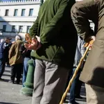 Συντάξεις Νοεμβρίου: Οι ημερομηνίες που «κλειδώνουν» τις πληρωμές – Πότε θα μπουν τα λεφτά στους συνταξιούχους