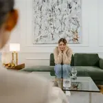 Έμφυλη βία: Πώς αναγνωρίζεται η χειριστική συμπεριφορά – Πότε γίνεται επικίνδυνη