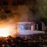 Γαλλία: Πόλη «φάντασμα» το Παρίσι – Απαγόρευση κυκλοφορίας σε πολλές πόλεις – Φόβοι για νέο κύμα βίας και λεηλασιών