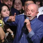 Βραζιλία: Ιστορική ανατροπή από τον Λούλα – Επανεξελέγη πρόεδρος, ο Μπολσονάρου αμφισβητεί το αποτέλεσμα