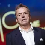 Jedan od najvećih irskih reditelja konačno je u Beogradu: Nil Džordan dobija Zlatni pečat i čita odlomke iz novog romana