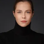 "Mnogo sam naučila od Anice Dobre": Glumica Lea Cok priča za Nova.rs pred premijeru hita "Belo se pere na devedeset"