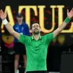 Oglasili se studenti i poslali Đokoviću poruku - jedna reč odzvanja nakon pobede nad Sinerom FOTO