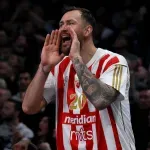 Zvezdin centar napustio Beograd i vratio se kući pred Zvezdin meč sa Barselonom