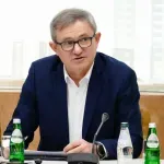 Glamočić uručio ugovore predstavnicima banaka kojima podržava kredit u poljoprivredi