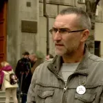 Poljoprivrednik koji je pred noge policajcima bacio uniformu sa Kosova nije pušten na sastanak u Vladu