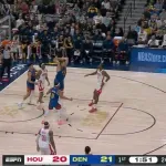 VIDEO Jokić ostavio sve u čudu, igrači Hjustona zbunjeno gledali levo-desno: Asistencija koju može da izvede samo on