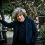 "Umesto da donesu istinu, filmovi danas samo jure novac": Legendarni glumac Stiven Rej priča za Nova.rs