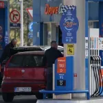 Vučić: Cene goriva će sutra u Srbiji ostati ista ili minimalno promenjena