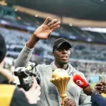 VIDEO Fudbaleri Senegala odgovorili Marokancima, paradirali u Parizu sa peharom Kupa afričkih nacija