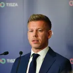 Peter Mađar je prošle godine posetio Novi Sad: Položio je cveće za 16 žrtava pada nadstrešnice, a evo šta je rekao o protestima, jedinstvu opozicije, Vučiću i korupciji