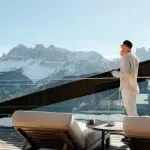 VIDEO Zavirite u luksuznu vilu Nojera od osam miliona evra: Ima pogled od kog zastaje dah, a on i te kako zna da uživa