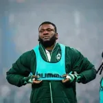 VIDEO Bio je fudbalski superstar, ima 25 godina, sada ne može da igra jer je - predebeo: Pogledajte kako izgleda čovek kom svi govore da smrša