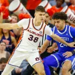 Filip Jović potpisao za čuveni koledž u Los Anđelesu