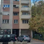 Izvršitelji prodaju zgradu na Voždovcu zbog duga investitora, vlasnike uredno plaćenih stanova izbacuju na ulicu