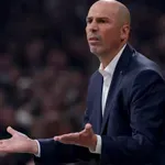 VIDEO Penjaroja snimljen na aerodromu u Beogradu, Partizanu stigao novi trener