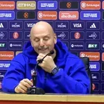 VIDEO Obradović se žalio na sudije, pa ustao i napustio konferenciju