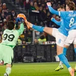 Napoli srušio Romu za deobu prvog mesta, Inter se sigurnom pobedom popeo na treće