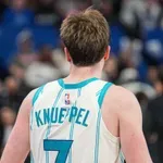 Šarlot osramotio Filadelfiju, ovo retko viđamo u NBA ligi