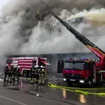 Požar v ljubljanskem skladišču pogašen (FOTO)