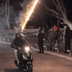 Znani so mladoletni osumljenci, ki so s pirotehniko ogrožali prebivalce Markovca