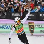 Domen Prevc na finalu sezone v Planici potrdil še mali globus