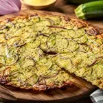 Preprost poletni recept: Hrustljava italijanska pita iz bučk navdušuje po svetu