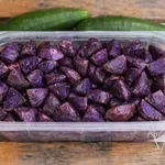 Pečen modri krompir iz pečice