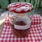 Rozine shranjene v rumu